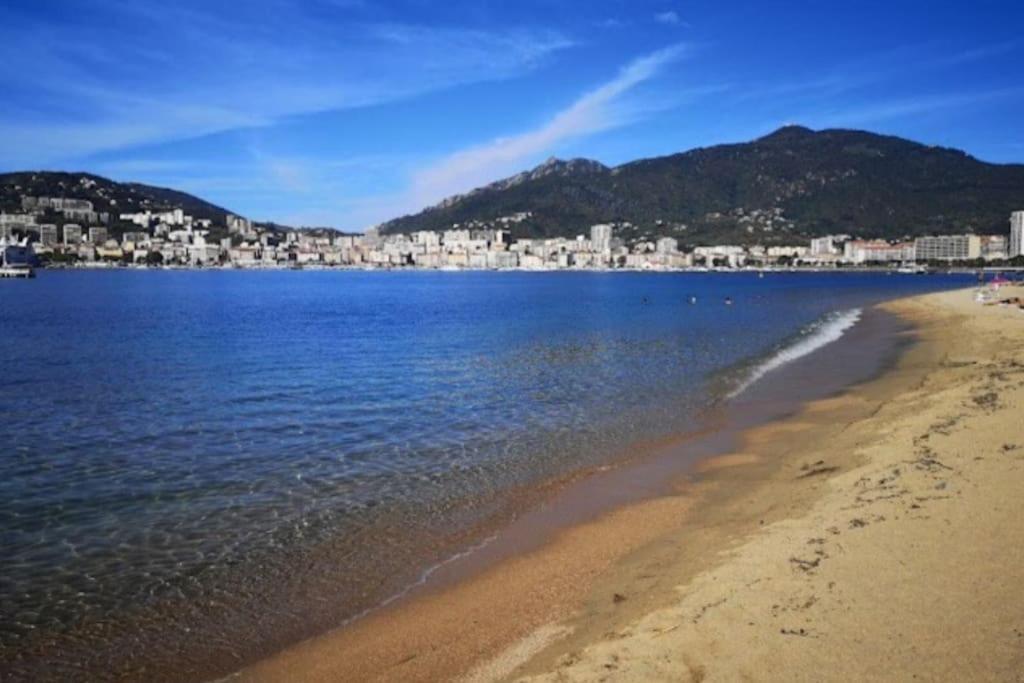 Lumineux Et Cosy F3 Vue Mer Ajaccio  Extérieur photo